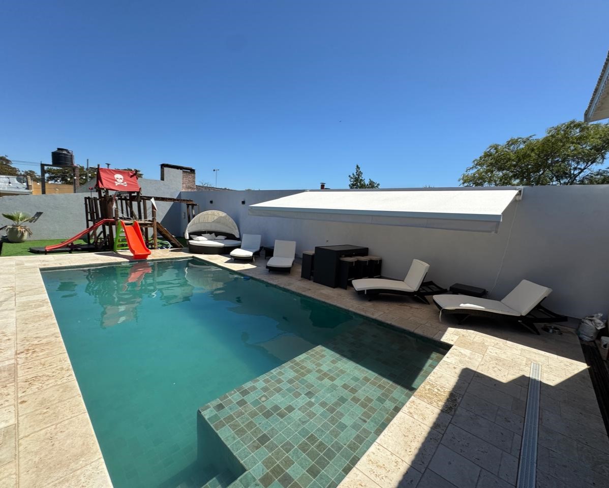 Piscina construida 4