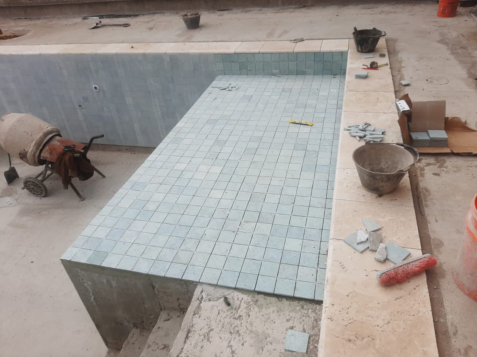 Piscina construida 1